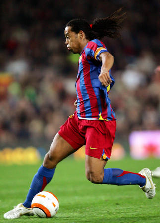 对于俱乐部 对于俱乐部