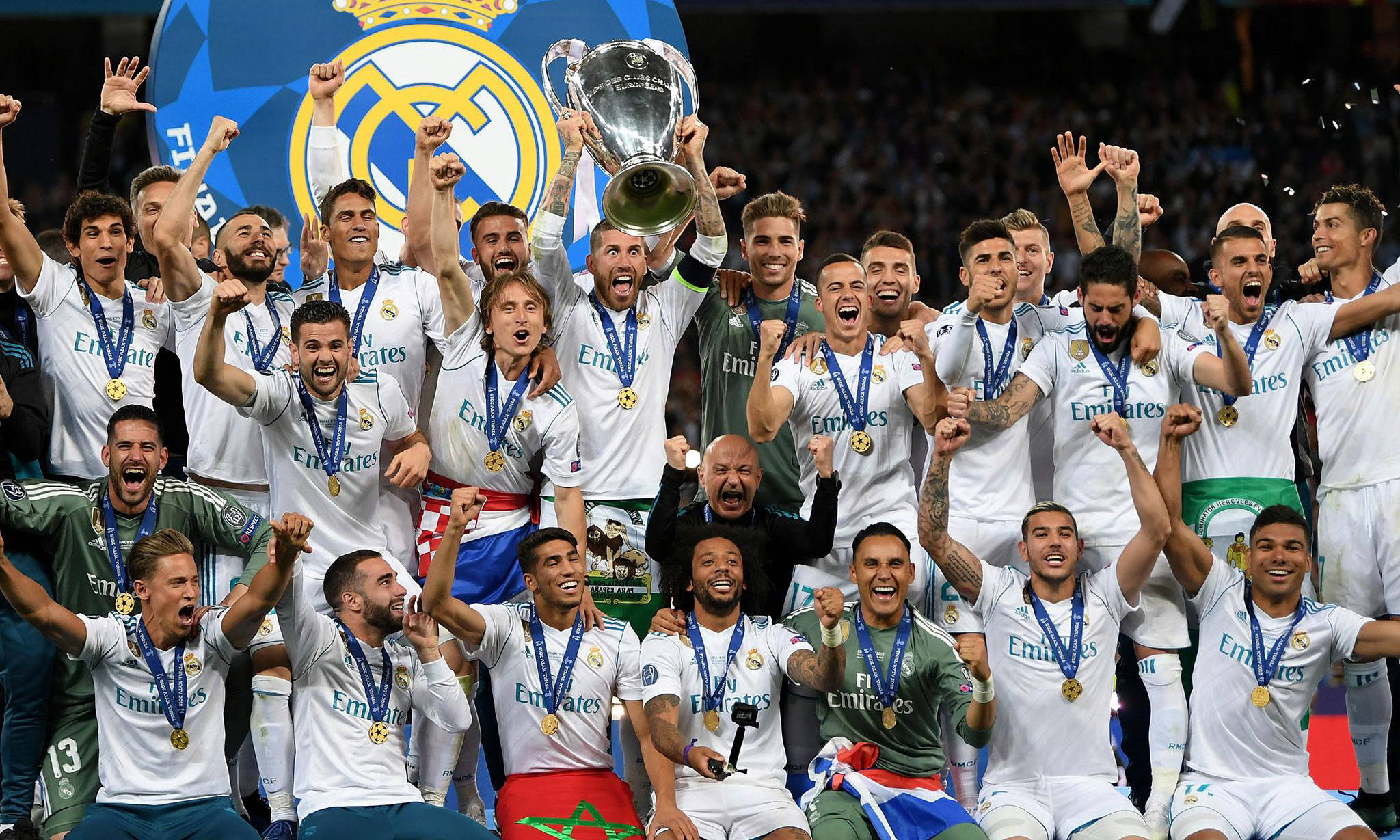 守形成双重 守形成双重