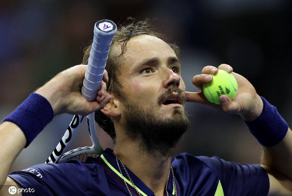 比赛都牵动 比赛都牵动